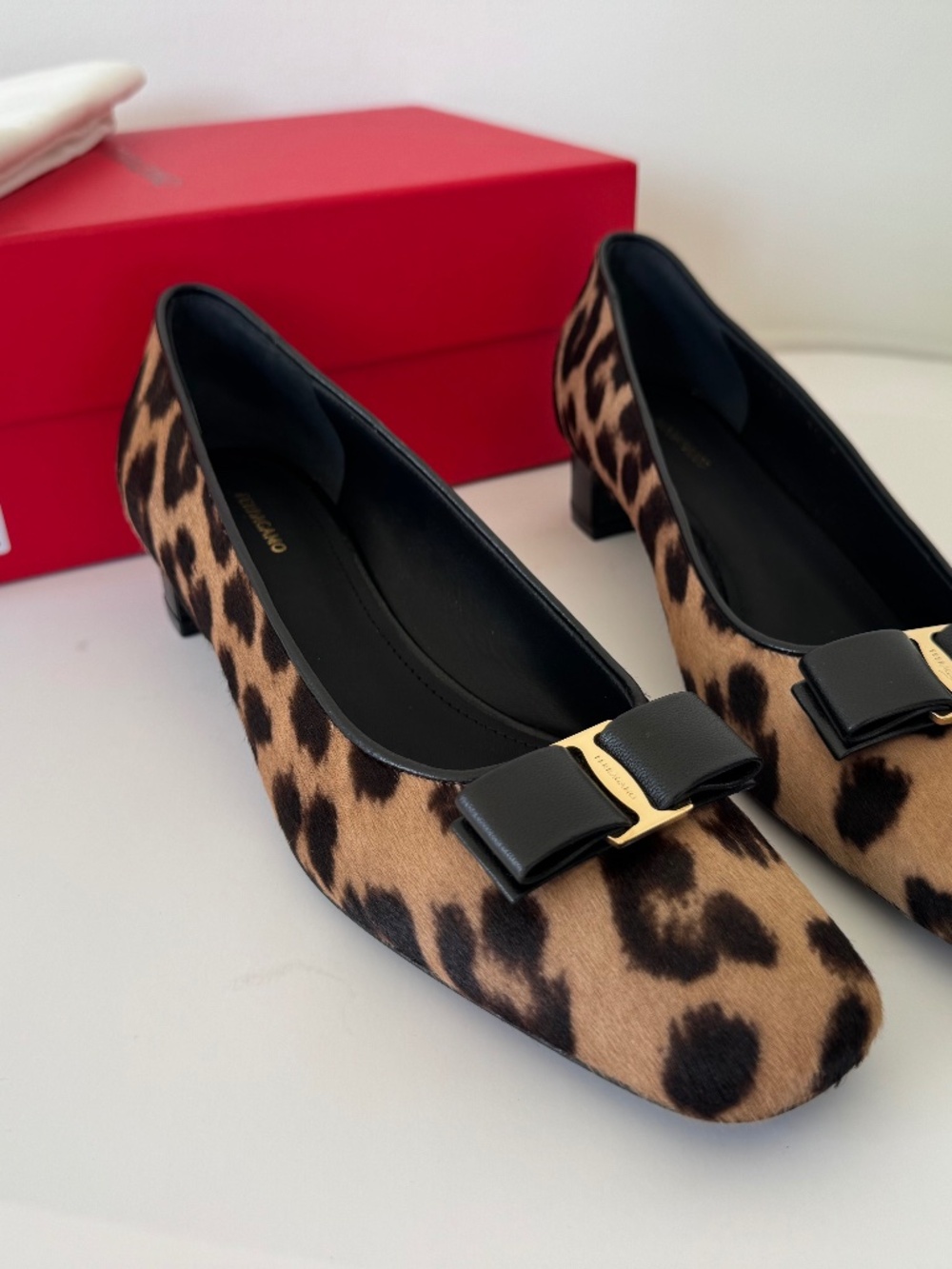 New Ferragamo Rirri Pony Hair Leopard Pumps – Size 9.5 C (Medium Width) w/Box